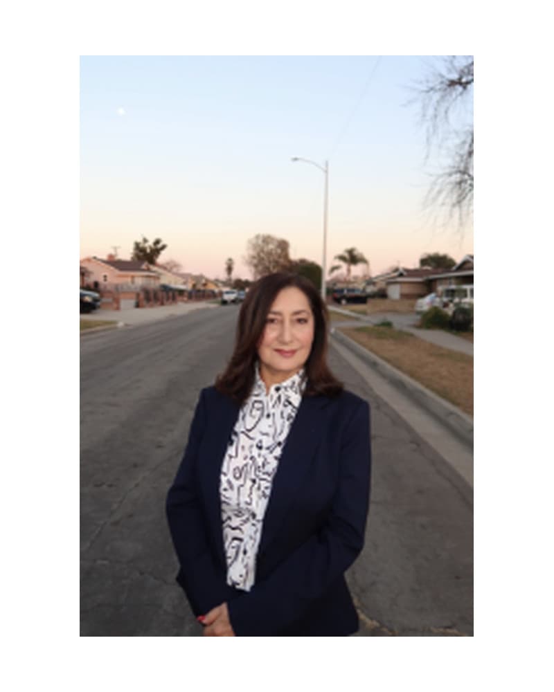 Suzanne J. Ponce